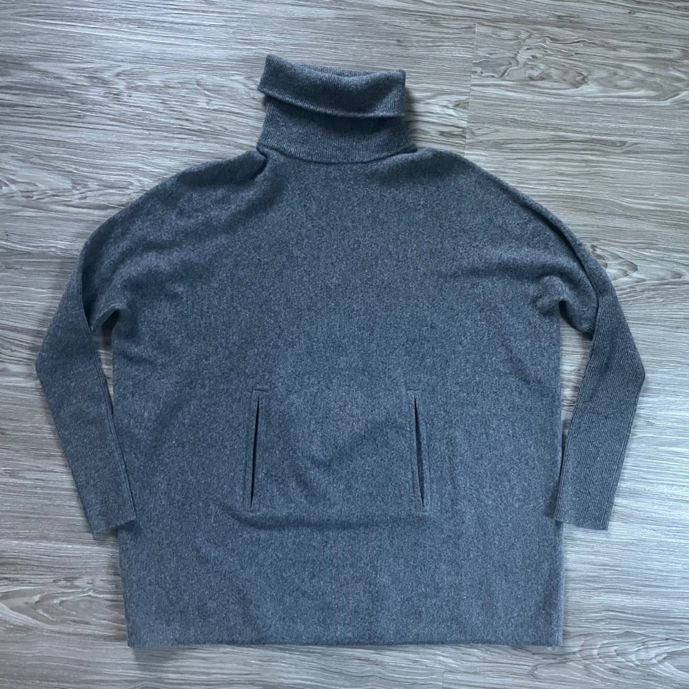 Garnet Hill Wool Cashmere Turtleneck Sweater Gray Kangaroo Pocket XS
